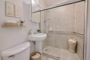 30 Ashford Dr, Bohemia, NY 11716 - Photo 23