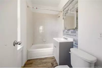 28 Grove Street, Mount Vernon, NY 10550 - Photo 13