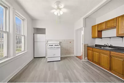 28 Grove Street, Mount Vernon, NY 10550 - Photo 3