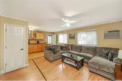 33 Peachtree Lane, Mount Sinai, NY 11766 - Photo 25