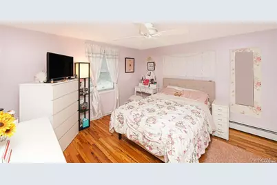 33 Peachtree Lane, Mount Sinai, NY 11766 - Photo 17