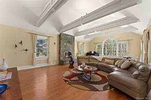 5 Rocky Hollow Dr, Larchmont, NY 10538 - Photo 13