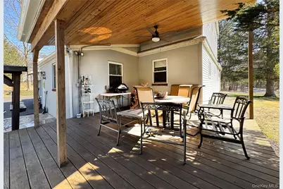 680 Vassar Road, Poughkeepsie, NY 12603 - Photo 17