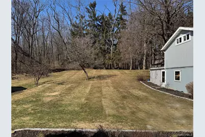 680 Vassar Road, Poughkeepsie, NY 12603 - Photo 19