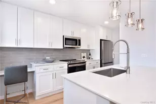 235 Wolfs Ln, Pelham, NY 10803 - Photo 3