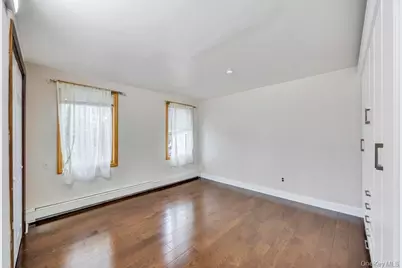 30 Andover Lane, Hicksville, NY 11801 - Photo 27