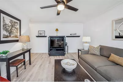 781 Palmer Road #4F, Bronxville, NY 10708 - Photo 3