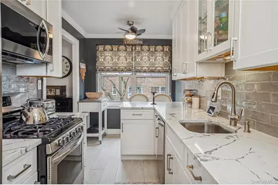 781 Palmer Road #4F, Bronxville, NY 10708 - Photo 9