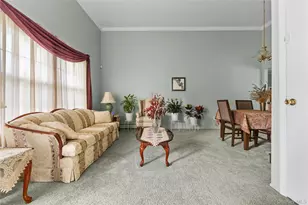 15 Timber Ridge Dr, Coram, NY 11727 - Photo 5