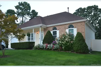 15 Timber Ridge Drive, Coram, NY 11727 - Photo 1