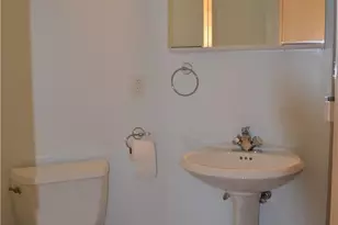 4 Martine Ave, White Plains, NY 10606 - Photo 11