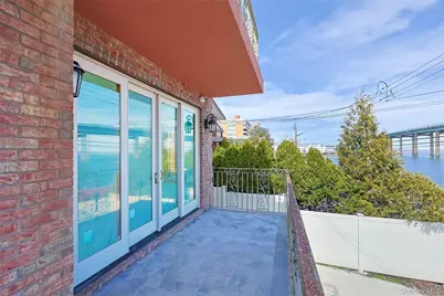 10-42 Utopia Parkway, Whitestone, NY 11357 - Photo 37