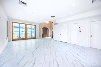 10-42 Utopia Parkway, Whitestone, NY 11357 - Photo 9