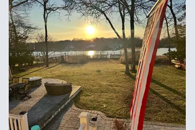 107A Ocean Avenue, Center Moriches, NY 11934 - Photo 11