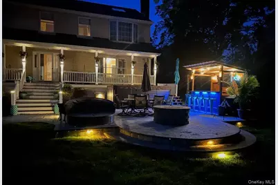 107A Ocean Avenue, Center Moriches, NY 11934 - Photo 9