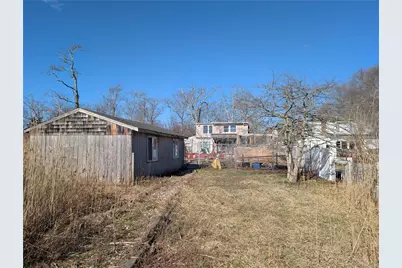 127 Johns Neck Road, Shirley, NY 11967 - Photo 15