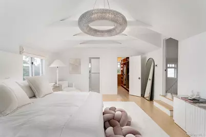 8 Landsend Lane, Southampton, NY 11968 - Photo 19