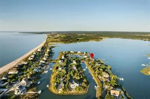 8 Landsend Ln, Southampton, NY 11968 - Photo 35