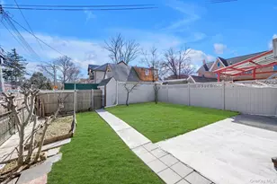 214-10 35th Ave, Bayside, NY 11361 - Photo 23