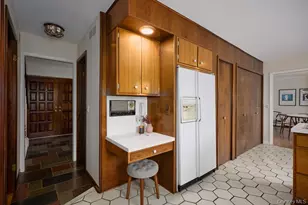 42 Thornwood Dr, Poughkeepsie, NY 12603 - Photo 23