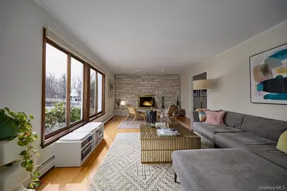 42 Thornwood Drive, Poughkeepsie, NY 12603 - Photo 9