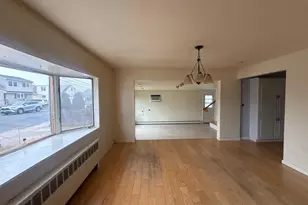 58 Roosevelt Pl, Island Park, NY 11558 - Photo 3