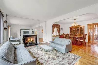 892 Bryant Avenue, New Hyde Park, NY 11040 - Photo 3