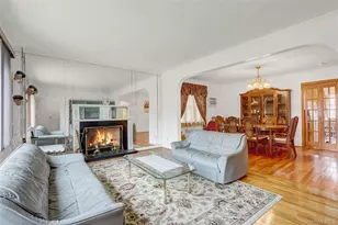 892 Bryant Ave, New Hyde Park, NY 11040 - Photo 3