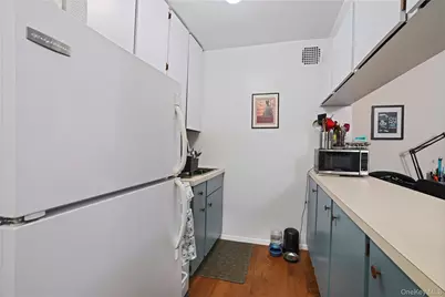 80 E Hartsdale Avenue #712, Hartsdale, NY 10530 - Photo 9