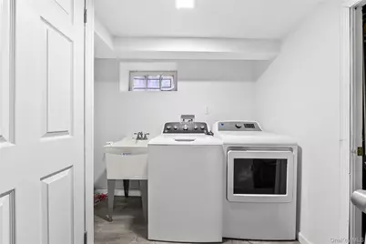 219-01 82nd Avenue, Queens Village, NY 11427 - Photo 25