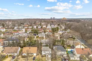 219-01 82nd Ave, Queens Village, NY 11427 - Photo 33