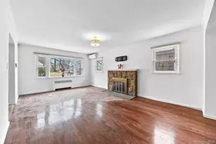 219-01 82nd Ave, Queens Village, NY 11427 - Photo 5