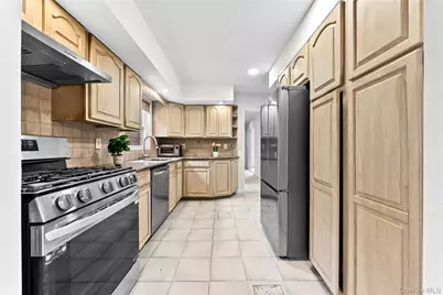 219-01 82nd Avenue, Queens Village, NY 11427 - Photo 3