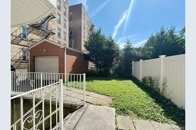 143-22 Beech Avenue, Flushing, NY 11355 - Photo 19