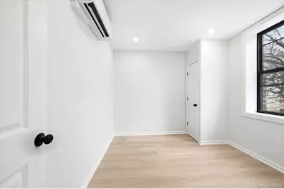 2257 Hampden Place, Bronx, NY 10468 - Photo 23