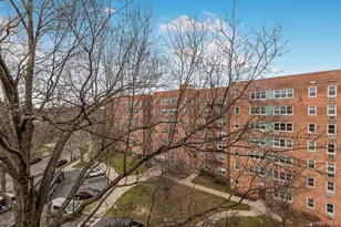 76 Dehaven Dr, Yonkers, NY 10703 - Photo 19