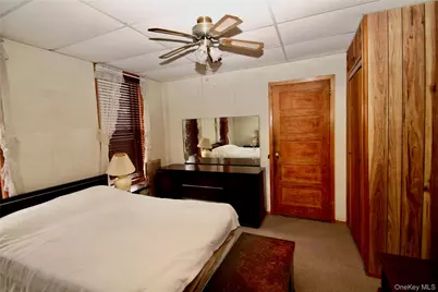 6622 79th Place, Middle Village, NY 11379 - Photo 11