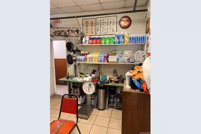 3201 Junction, East Elmhurst, NY 11369 - Photo 7