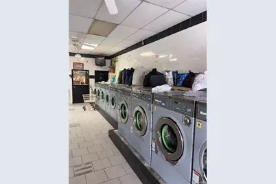 3201 Junction, East Elmhurst, NY 11369 - Photo 5