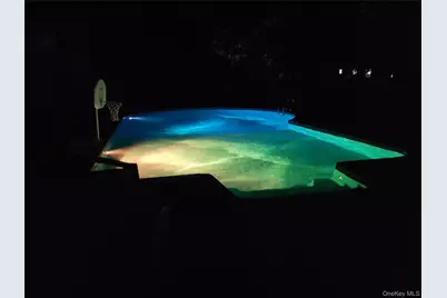 372 Clay Pitts Road, East Northport, NY 11731 - Photo 29