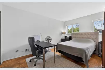 372 Clay Pitts Road, East Northport, NY 11731 - Photo 17