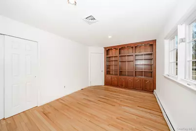 263 N Country Road, Smithtown, NY 11787 - Photo 27