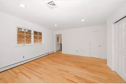 263 N Country Road, Smithtown, NY 11787 - Photo 31