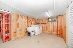 263 N Country Rd, Smithtown, NY 11787 - Photo 35