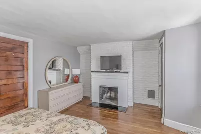 343 Nassau Boulevard, New Hyde Park, NY 11040 - Photo 13