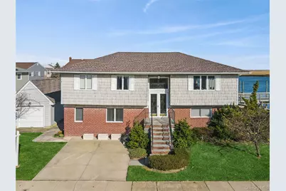 255 Delaware Avenue, Island Park, NY 11558 - Photo 17