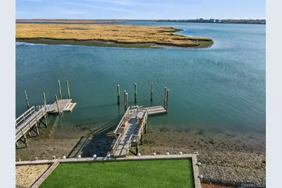 255 Delaware Avenue, Island Park, NY 11558 - Photo 3