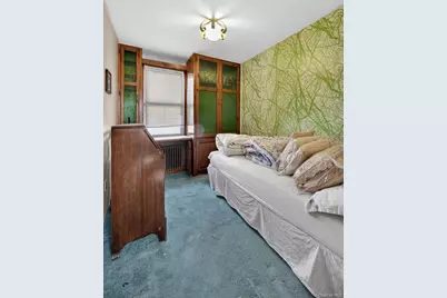 2003 Park Avenue, East Meadow, NY 11554 - Photo 17