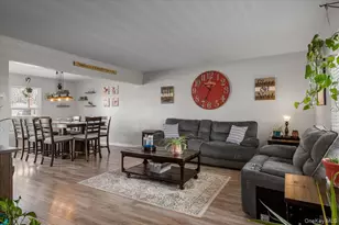 15 Loughlin Dr, Shirley, NY 11967 - Photo 7