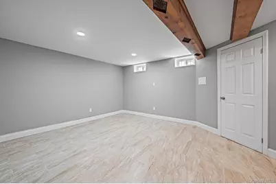 148-07 61st Road, Flushing, NY 11367 - Photo 17